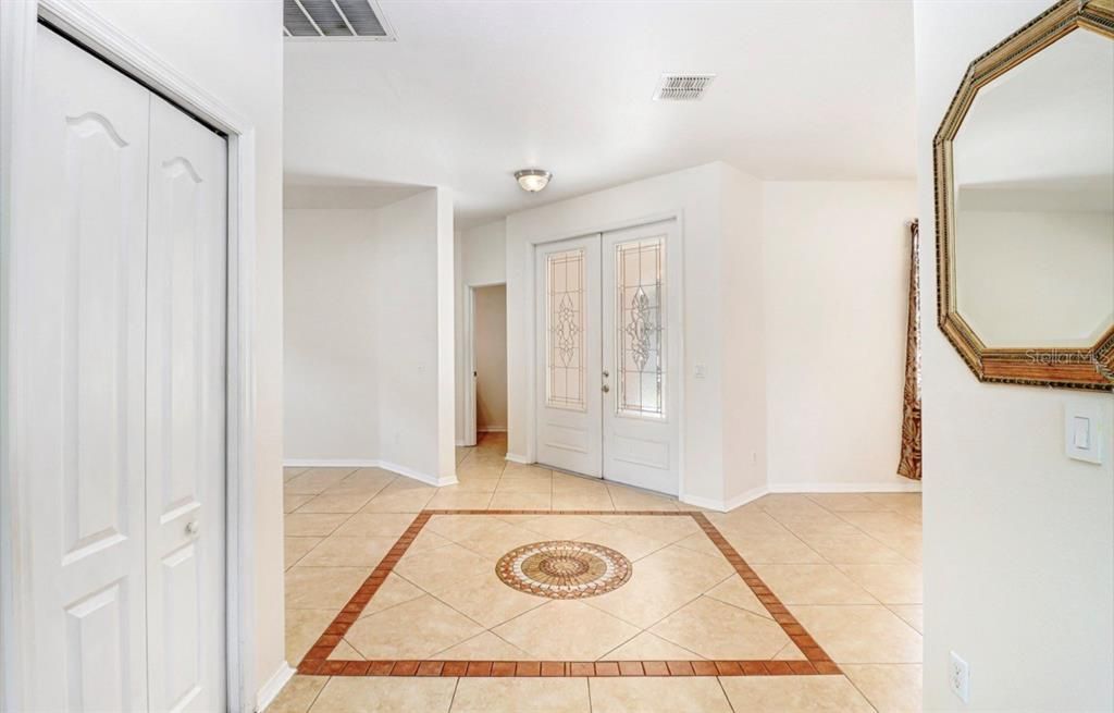 For Sale: $424,000 (4 beds, 2 baths, 2454 Square Feet)