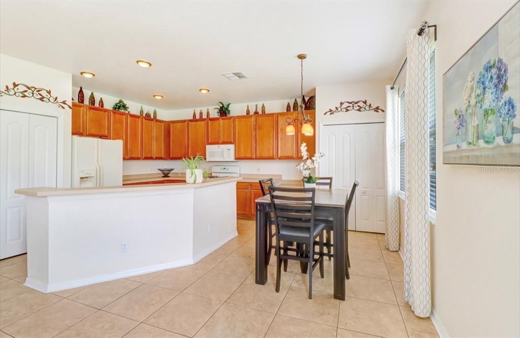 For Sale: $424,000 (4 beds, 2 baths, 2454 Square Feet)