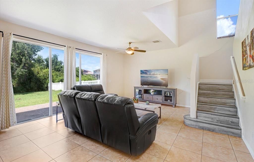 For Sale: $424,000 (4 beds, 2 baths, 2454 Square Feet)