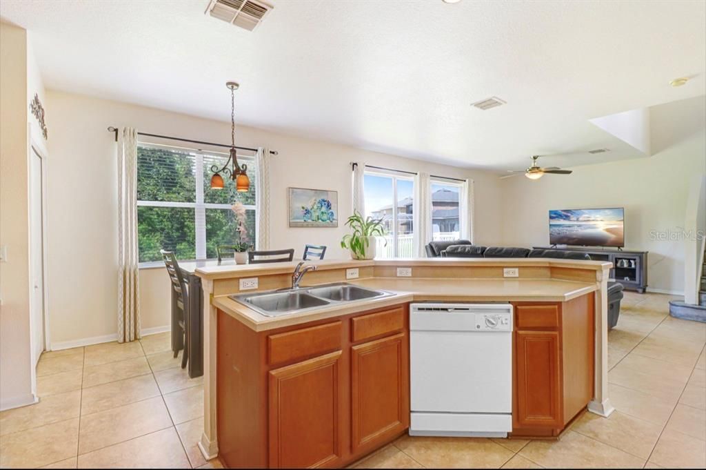 For Sale: $424,000 (4 beds, 2 baths, 2454 Square Feet)