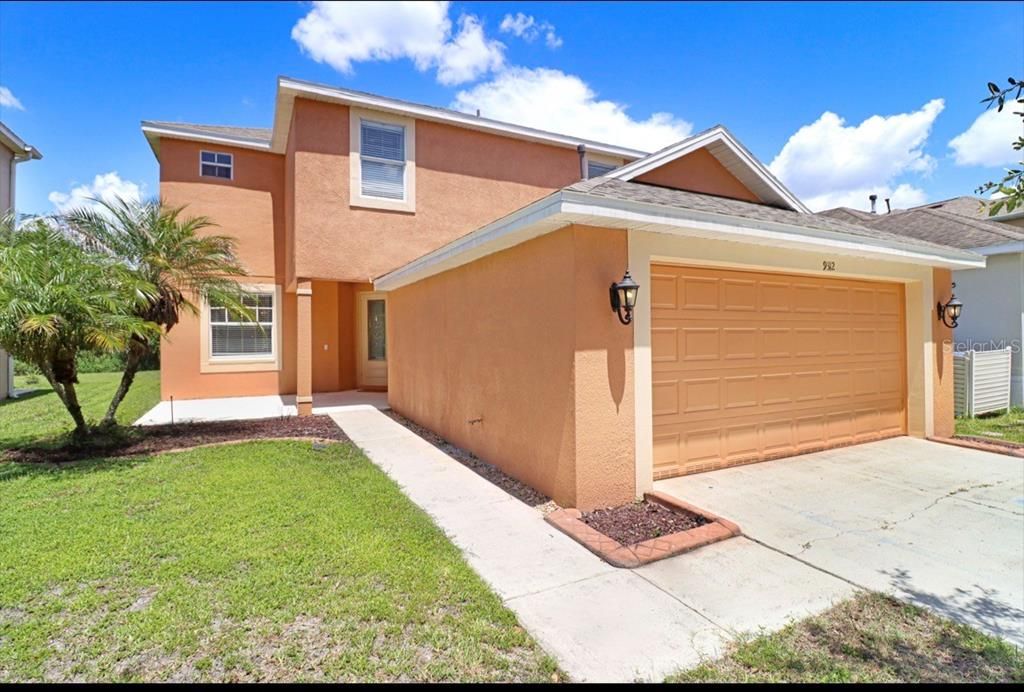 For Sale: $424,000 (4 beds, 2 baths, 2454 Square Feet)