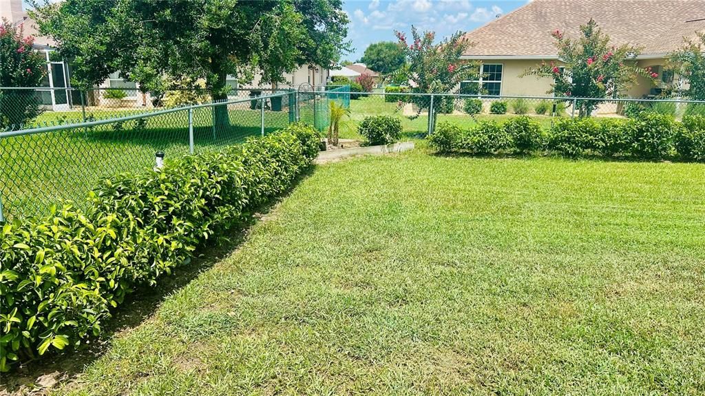 For Sale: $329,000 (3 beds, 2 baths, 1766 Square Feet)