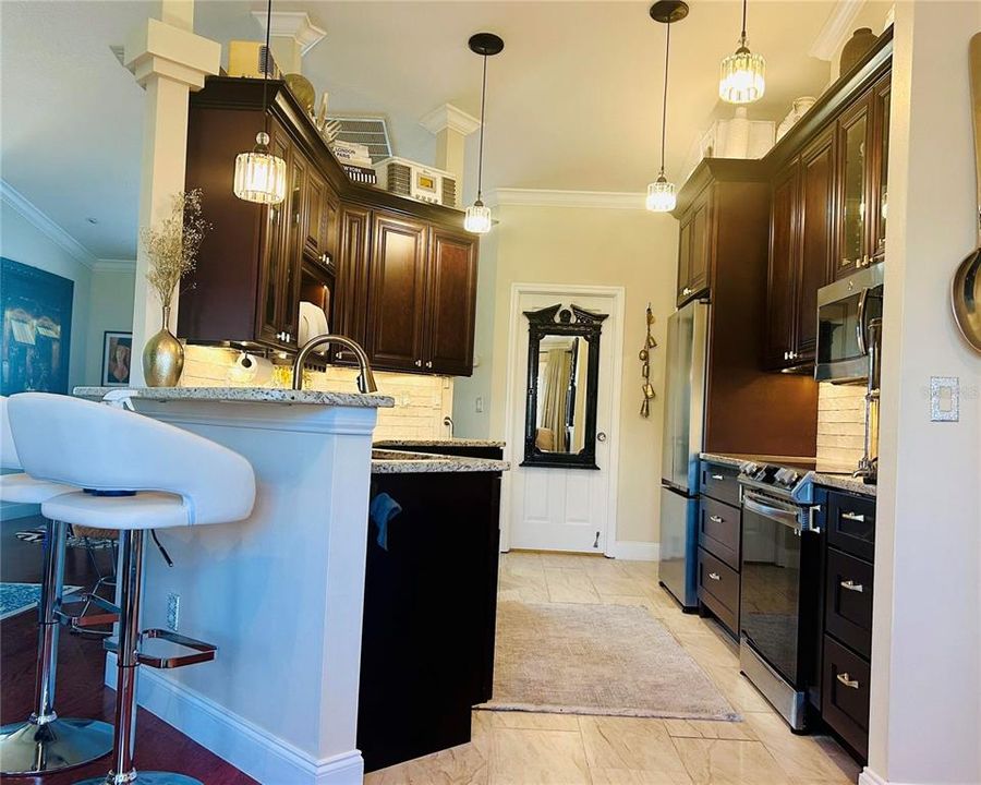 For Sale: $329,000 (3 beds, 2 baths, 1766 Square Feet)