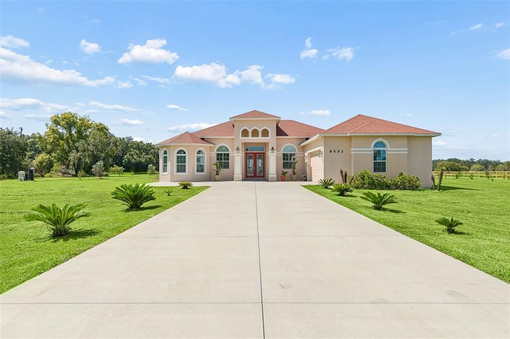 For Sale: $1,350,000 (5 beds, 3 baths, 3020 Square Feet)