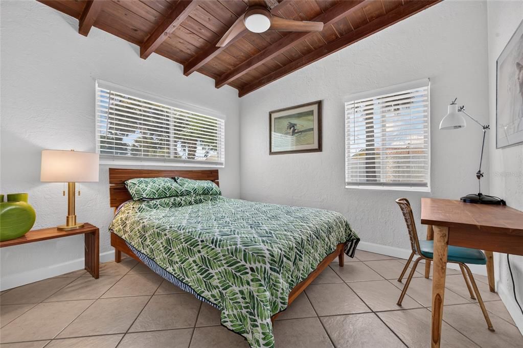 En Venta: $475,000 (3 camas, 2 baños, 1608 Pies cuadrados)