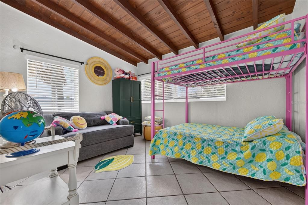 En Venta: $475,000 (3 camas, 2 baños, 1608 Pies cuadrados)