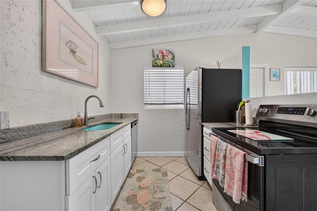 En Venta: $475,000 (3 camas, 2 baños, 1608 Pies cuadrados)