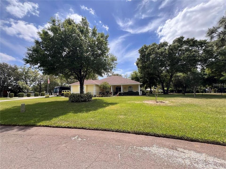 For Sale: $949,900 (3 beds, 2 baths, 3344 Square Feet)