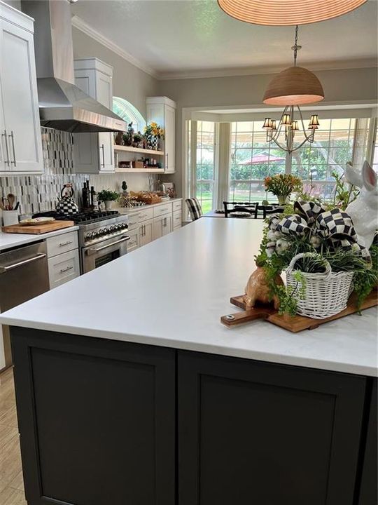 For Sale: $949,900 (3 beds, 2 baths, 3344 Square Feet)