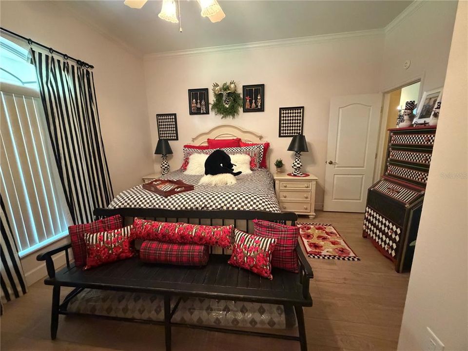 For Sale: $949,900 (3 beds, 2 baths, 3344 Square Feet)