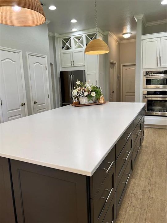 For Sale: $949,900 (3 beds, 2 baths, 3344 Square Feet)