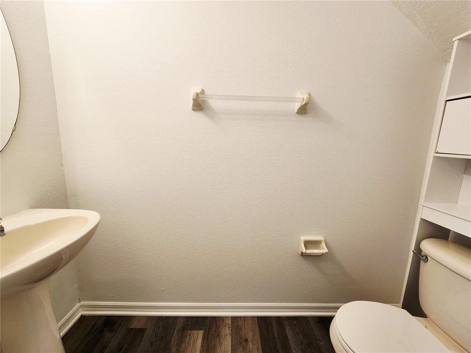 В аренду: $2,000 (2 спален, 2 ванн, 1303 Квадратных фут)