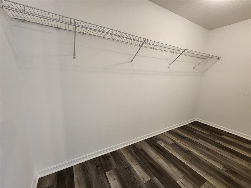 В аренду: $2,000 (2 спален, 2 ванн, 1303 Квадратных фут)