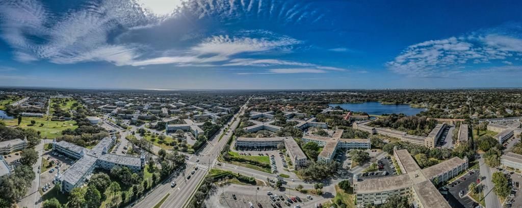 На продажу: $139,900 (2 спален, 2 ванн, 1050 Квадратных фут)