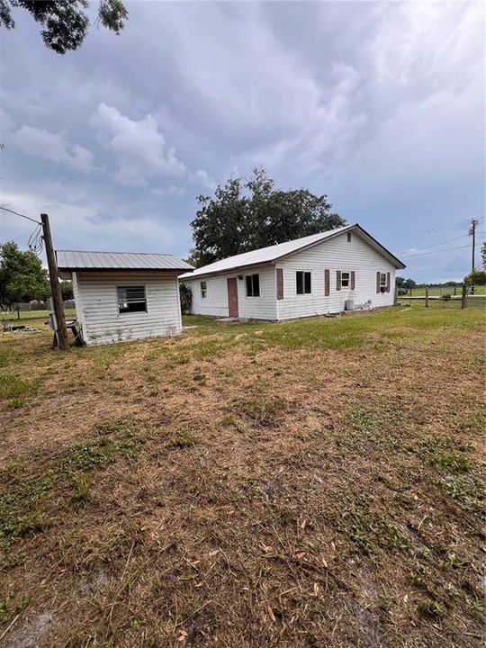 For Sale: $164,900 (3 beds, 2 baths, 1332 Square Feet)