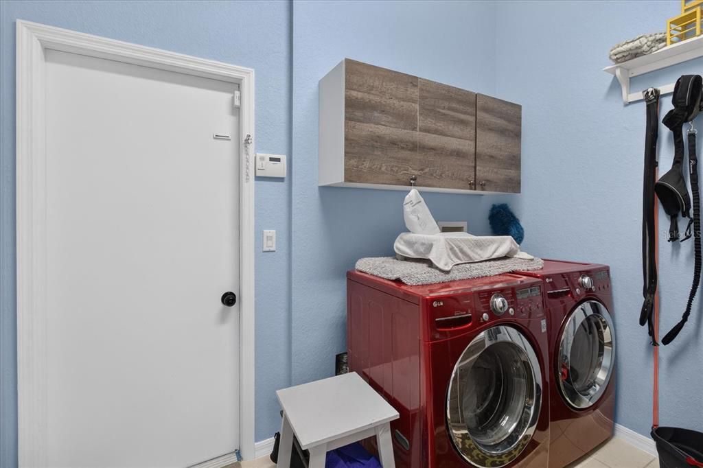 En Venta: $599,995 (3 camas, 3 baños, 2347 Pies cuadrados)