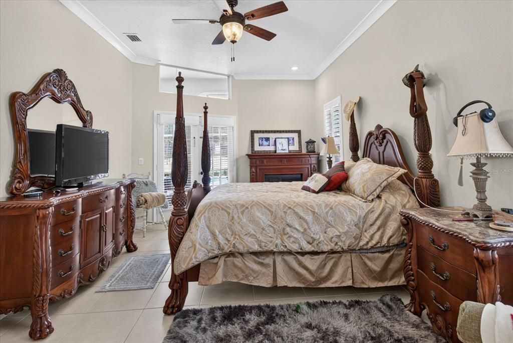 En Venta: $599,995 (3 camas, 3 baños, 2347 Pies cuadrados)