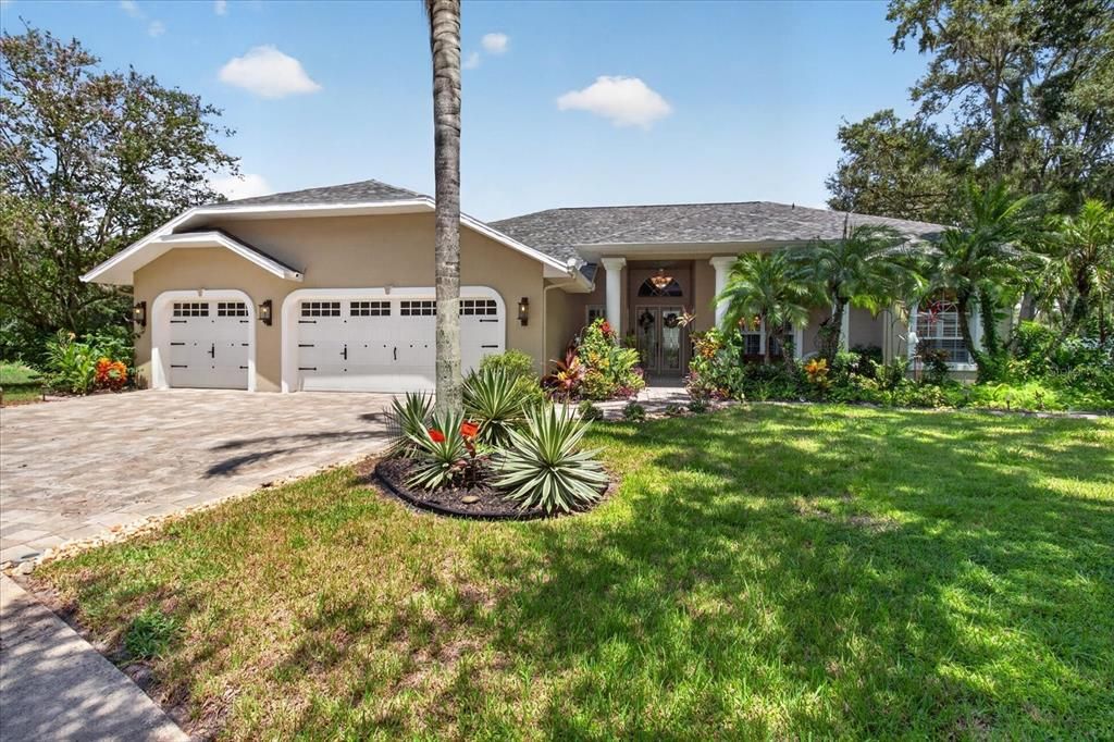 En Venta: $599,995 (3 camas, 3 baños, 2347 Pies cuadrados)