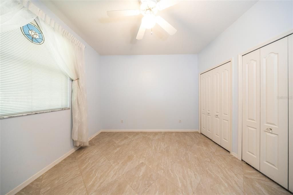 For Sale: $550,000 (4 beds, 2 baths, 2580 Square Feet)