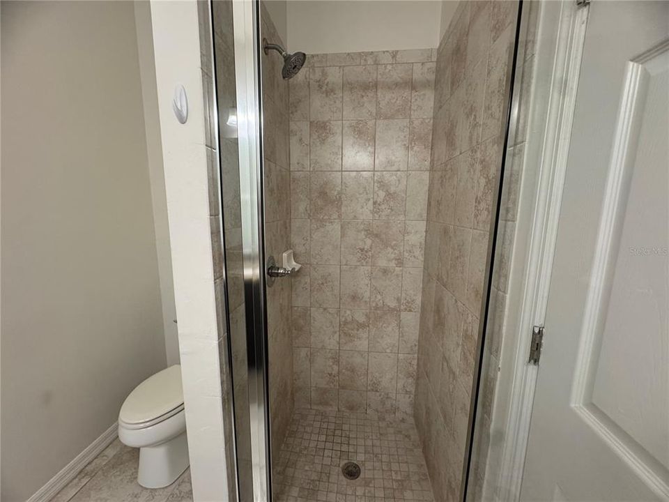 For Rent: $1,585 (3 beds, 2 baths, 1255 Square Feet)