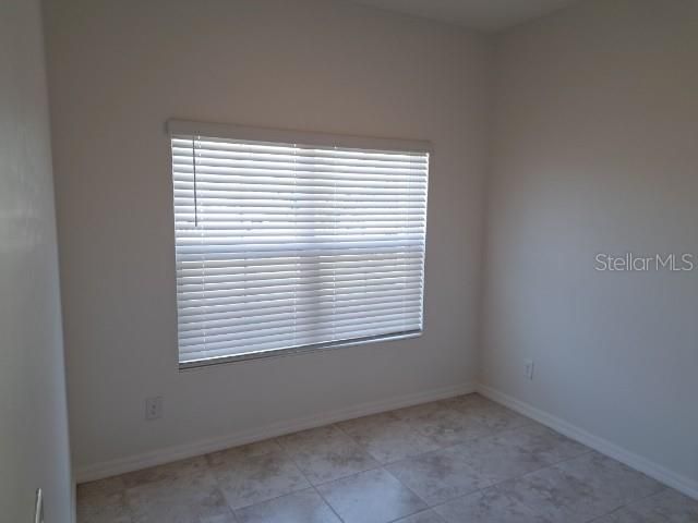 For Rent: $1,585 (3 beds, 2 baths, 1255 Square Feet)