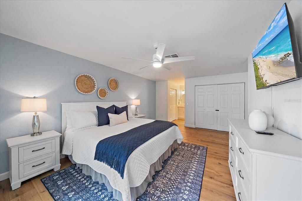 For Sale: $749,900 (5 beds, 3 baths, 2154 Square Feet)
