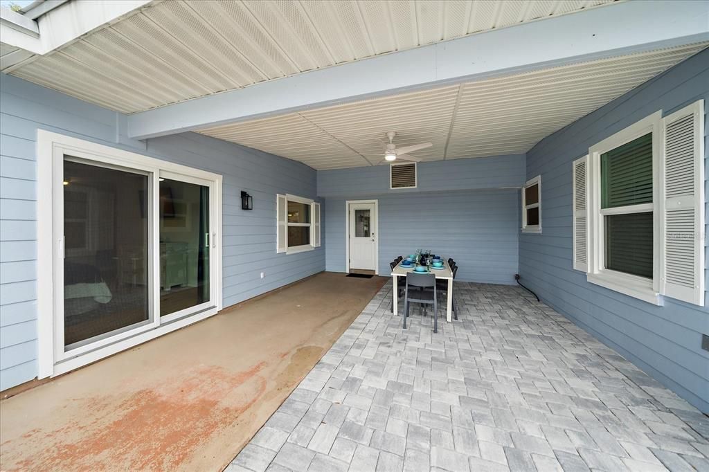 For Sale: $749,900 (5 beds, 3 baths, 2154 Square Feet)