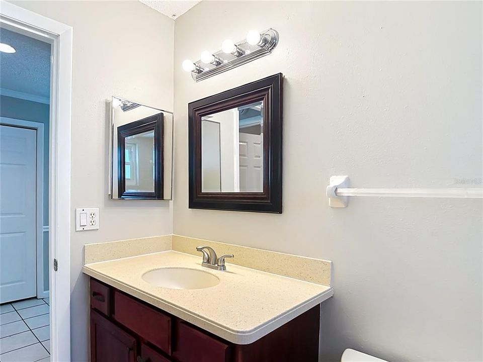 For Sale: $282,500 (3 beds, 2 baths, 1426 Square Feet)