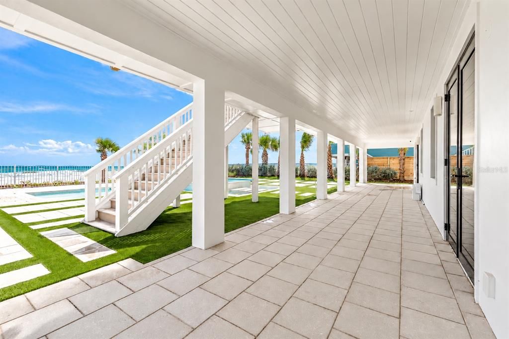 For Sale: $6,750,000 (4 beds, 4 baths, 6110 Square Feet)