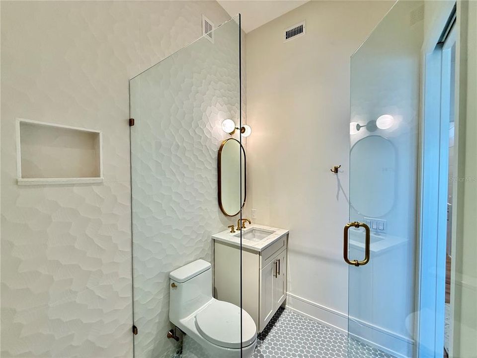 For Sale: $6,750,000 (4 beds, 4 baths, 6110 Square Feet)