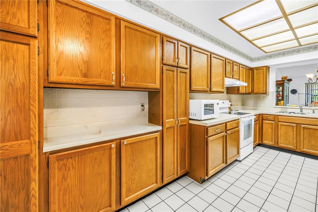 En Venta: $299,900 (2 camas, 2 baños, 1450 Pies cuadrados)