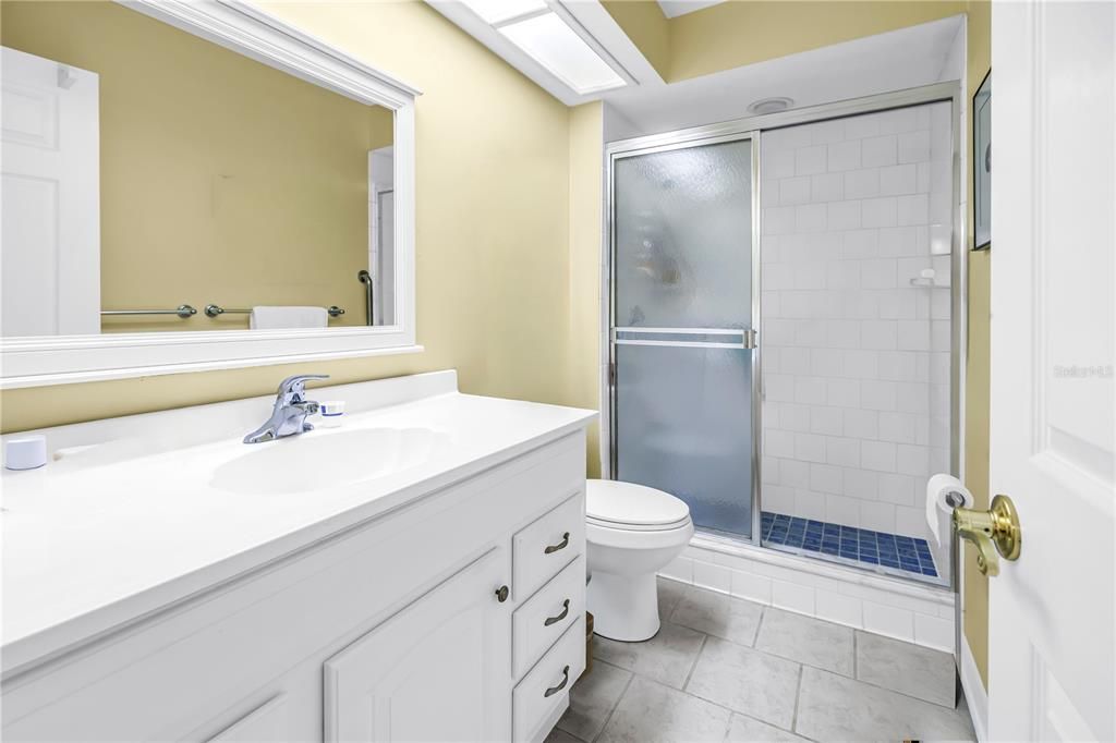 En Venta: $299,900 (2 camas, 2 baños, 1450 Pies cuadrados)