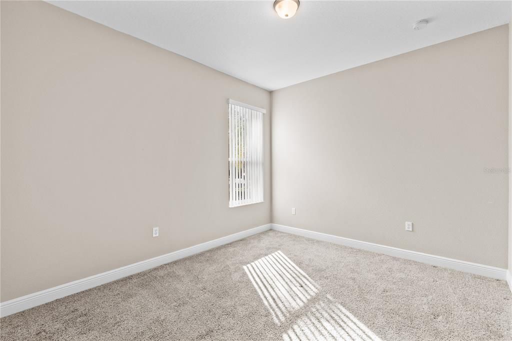For Sale: $360,000 (3 beds, 3 baths, 2746 Square Feet)