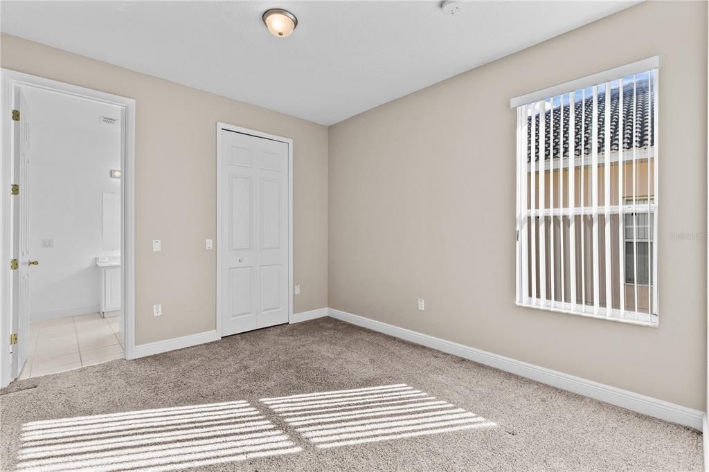 For Sale: $360,000 (3 beds, 3 baths, 2746 Square Feet)