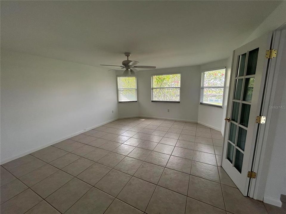 For Rent: $2,800 (2 beds, 2 baths, 1434 Square Feet)