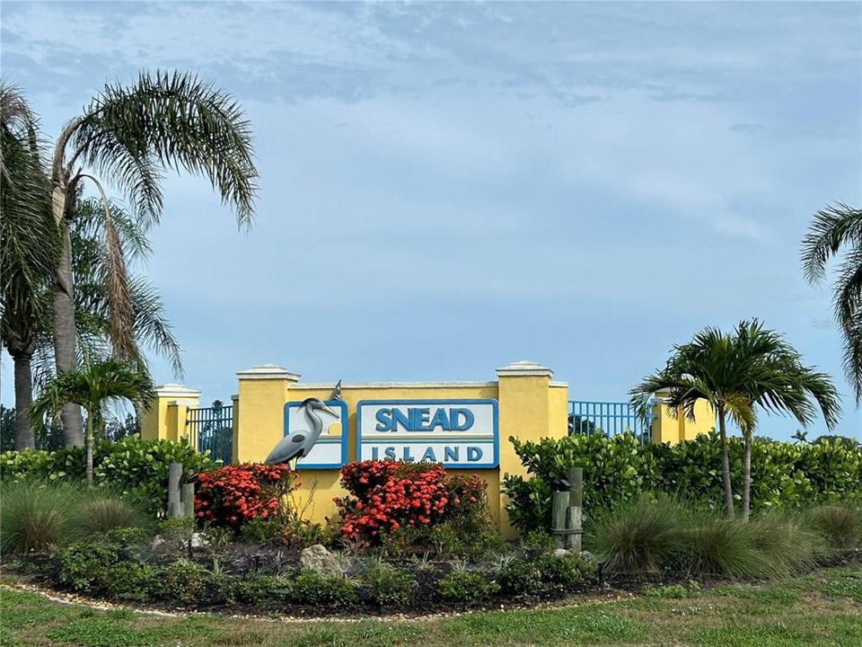 For Rent: $2,800 (2 beds, 2 baths, 1434 Square Feet)