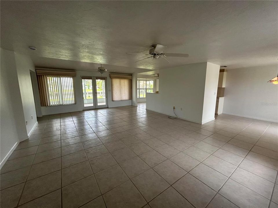 For Rent: $2,800 (2 beds, 2 baths, 1434 Square Feet)