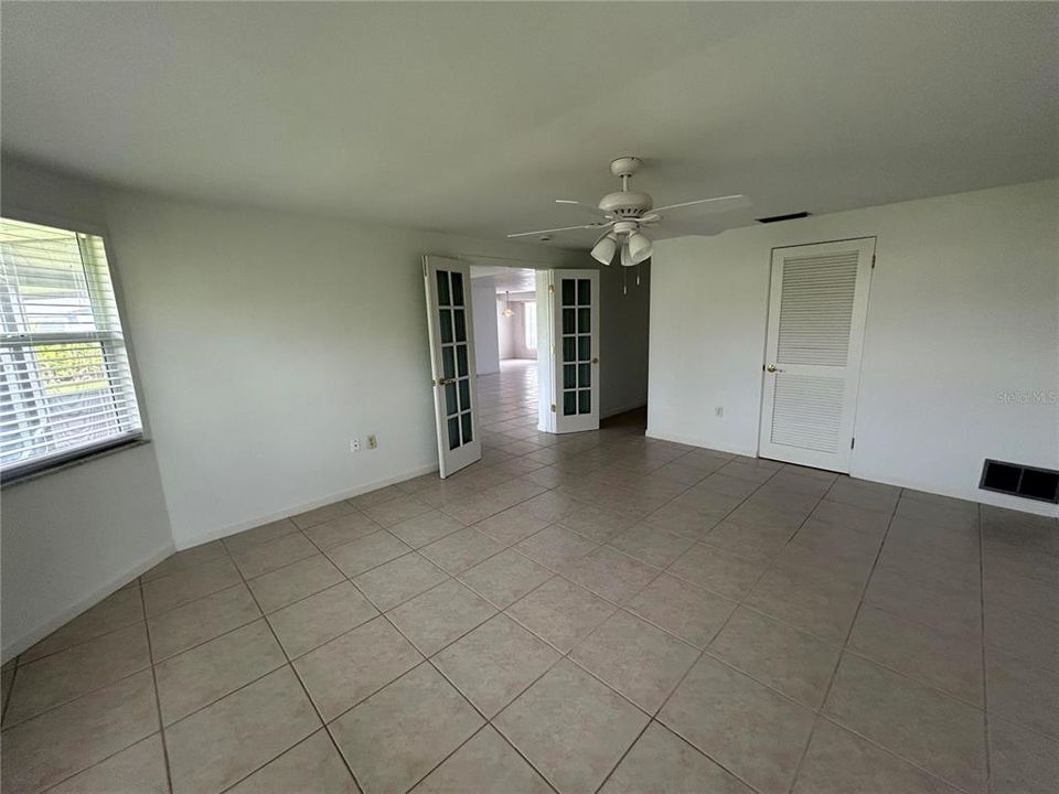 For Rent: $2,800 (2 beds, 2 baths, 1434 Square Feet)