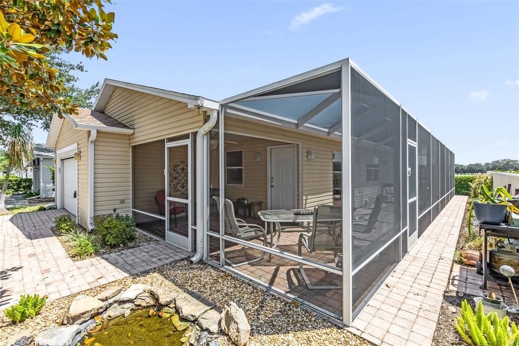 For Sale: $275,000 (2 beds, 2 baths, 1143 Square Feet)