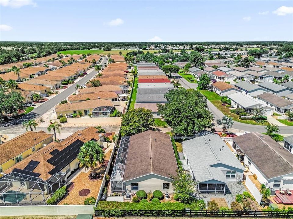 For Sale: $275,000 (2 beds, 2 baths, 1143 Square Feet)