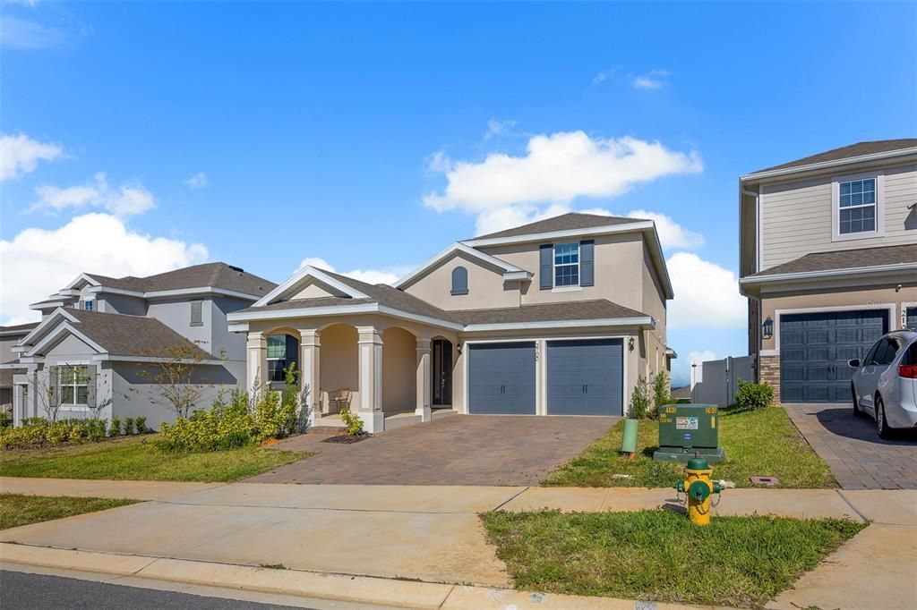 En Venta: $697,000 (5 camas, 3 baños, 3167 Pies cuadrados)
