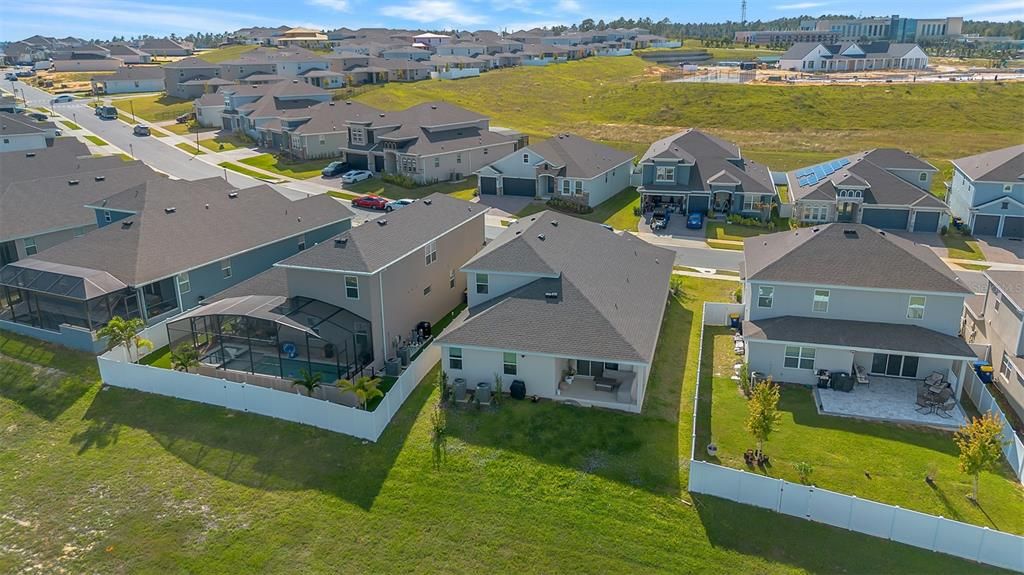 En Venta: $697,000 (5 camas, 3 baños, 3167 Pies cuadrados)