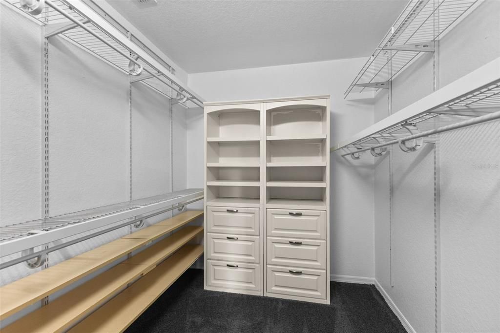 For Rent: $4,100 (3 beds, 2 baths, 1648 Square Feet)