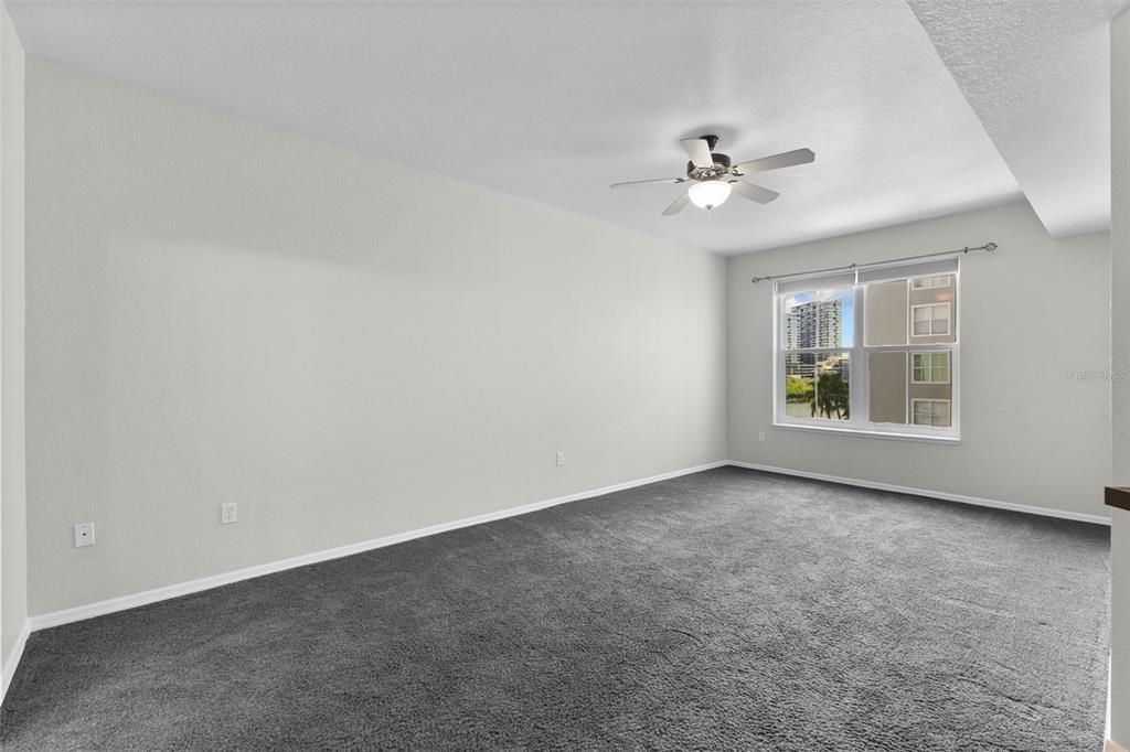 For Rent: $4,100 (3 beds, 2 baths, 1648 Square Feet)
