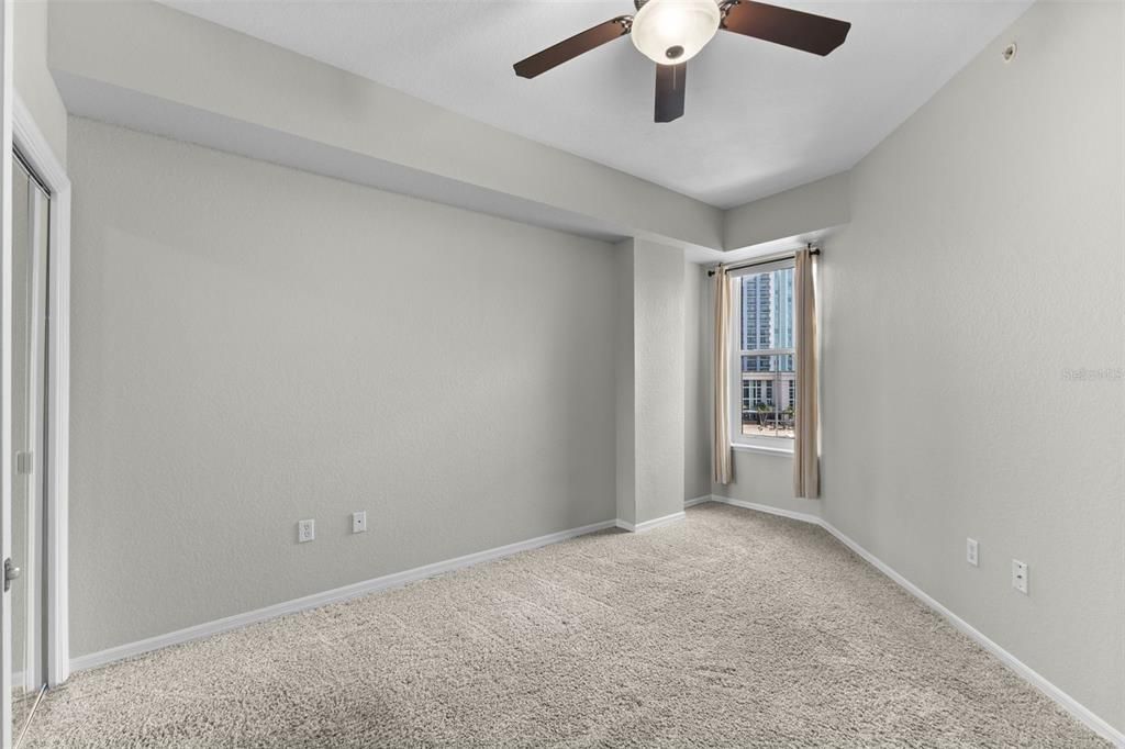 For Rent: $4,100 (3 beds, 2 baths, 1648 Square Feet)