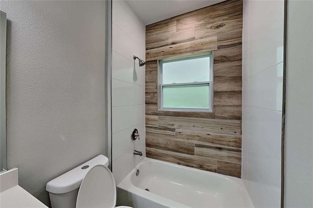 En Renta: $1,699 (3 camas, 2 baños, 1985 Pies cuadrados)
