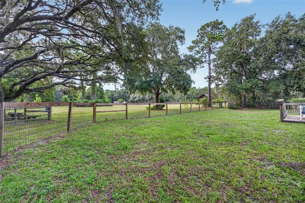 For Sale: $875,000 (3 beds, 2 baths, 2202 Square Feet)