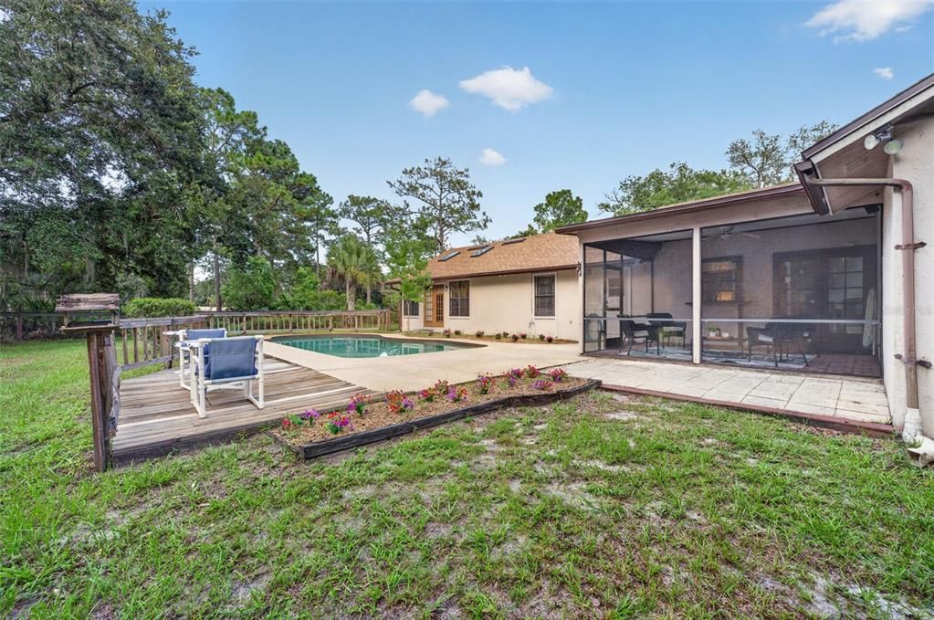 For Sale: $875,000 (3 beds, 2 baths, 2202 Square Feet)