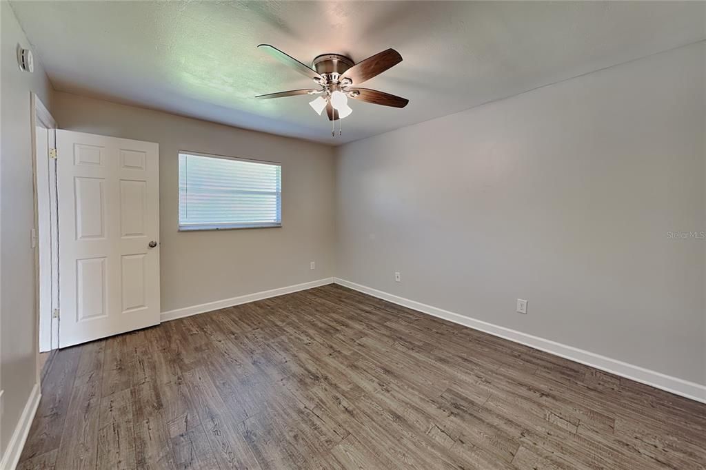 В аренду: $2,499 (4 спален, 2 ванн, 1625 Квадратных фут)