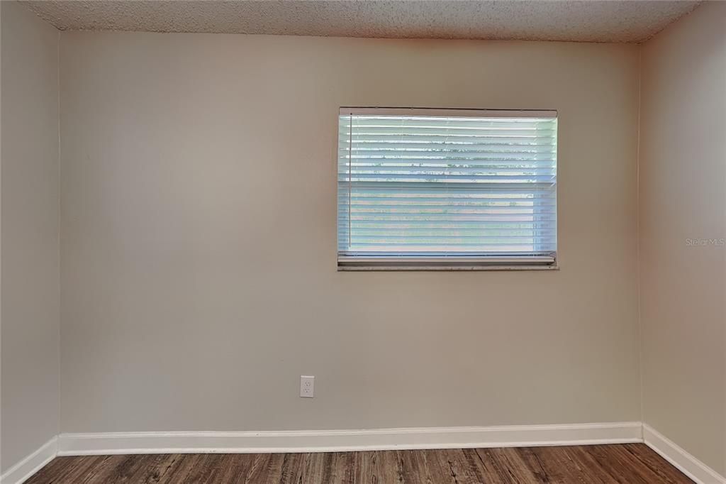 В аренду: $2,499 (4 спален, 2 ванн, 1625 Квадратных фут)